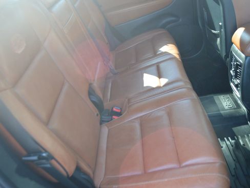 Used 2013 Jeep Grand Cherokee Overland Summit AWD/4WD image 27