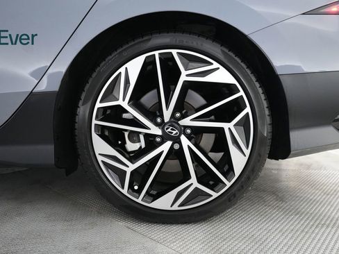 Used 2024 Hyundai Ioniq 6 SEL RWD image 9