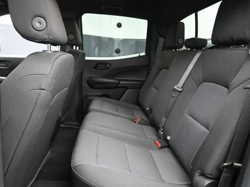 Used 2023 Chevrolet Colorado Trail Boss image 11