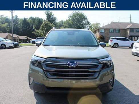 Used 2026 Subaru Forester Premium AWD/4WD image 3
