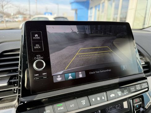 Used 2026 Honda Odyssey EX-L image 13