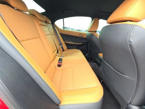 Used 2025 Lexus IS 350 F Sport RWD image 12