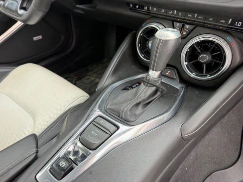 Used 2018 Chevrolet Camaro LT image 14