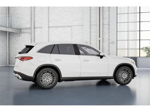 New 2026 Mercedes-Benz GLC 300 4MATIC image 18