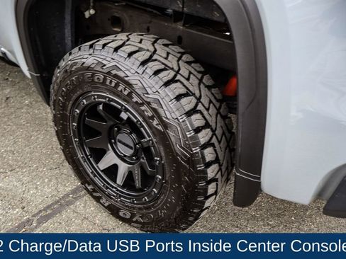 Used 2025 GMC Sierra 1500 AT4 w/ AT4 Premium Package image 46