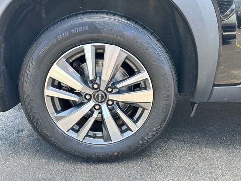 Certified 2023 Nissan Pathfinder SL AWD/4WD image 10