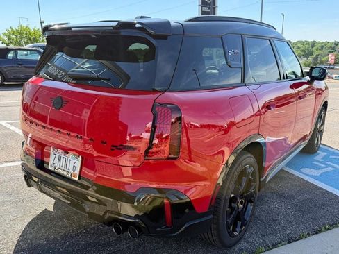 Used 2025 MINI Cooper Countryman John Cooper Works w/ Comfort Package Max AWD/4WD image 3
