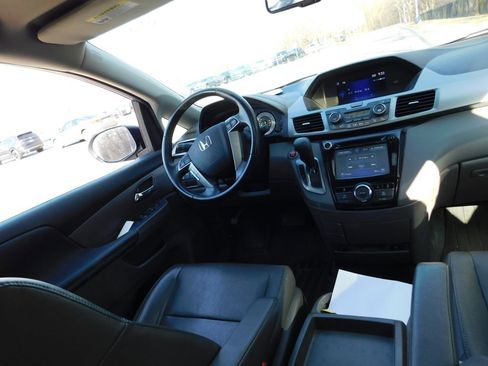 Used 2016 Honda Odyssey EX-L image 7