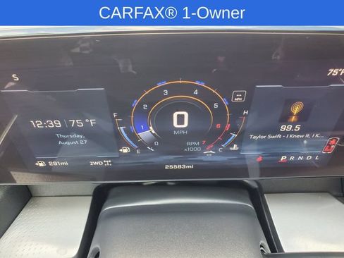 Certified 2026 Chevrolet Traverse LT AWD/4WD image 12