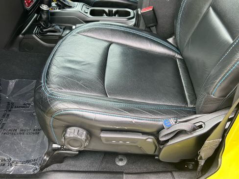 Used 2023 Jeep Wrangler Unlimited Rubicon 4xe w/ Safety Group AWD/4WD image 29