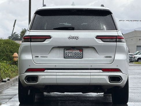 Used 2021 Jeep Grand Cherokee L Overland w/ Luxury Tech Group IV AWD/4WD image 5