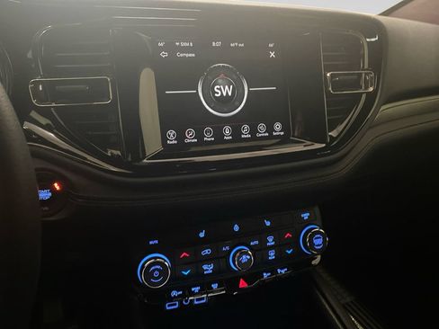 Used 2022 Dodge Durango GT AWD/4WD image 18