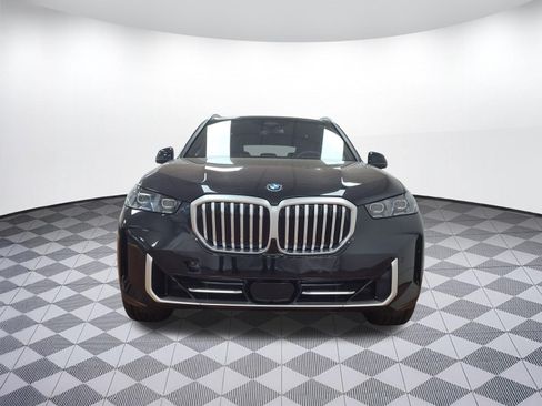 Used 2026 BMW X5 xDrive50e w/ Premium Package AWD/4WD image 5