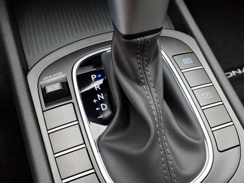New 2026 Hyundai Kona SE FWD image 12