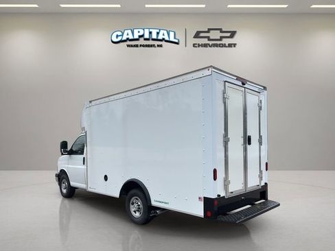 New 2025 Chevrolet Express 3500 Work Van w/ Power Convenience Package image 11