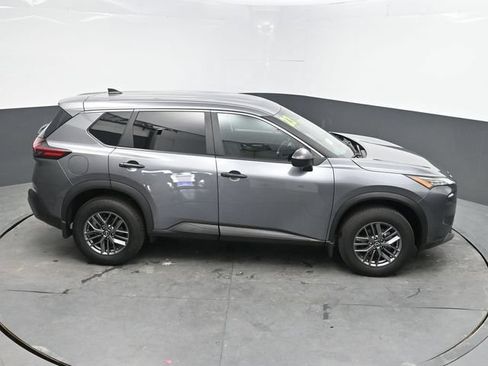 Used 2023 Nissan Rogue S AWD/4WD image 33