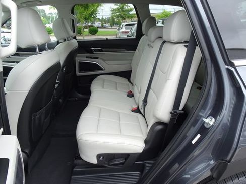 Used 2020 Kia Telluride EX FWD image 14