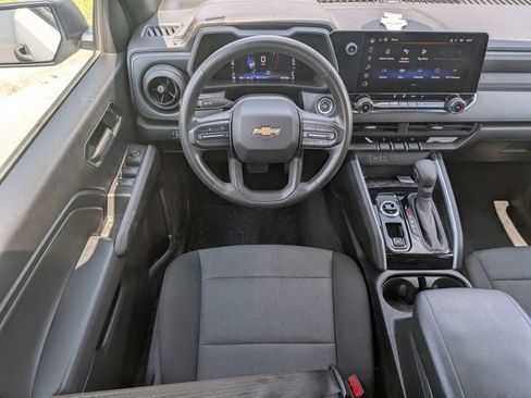 Used 2023 Chevrolet Colorado W/T w/ WT Convenience Package II AWD/4WD image 14