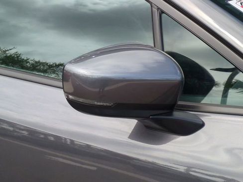 New 2026 Subaru Crosstrek 2.5i Limited w/ Crosstrek Mirror Package AWD/4WD image 11