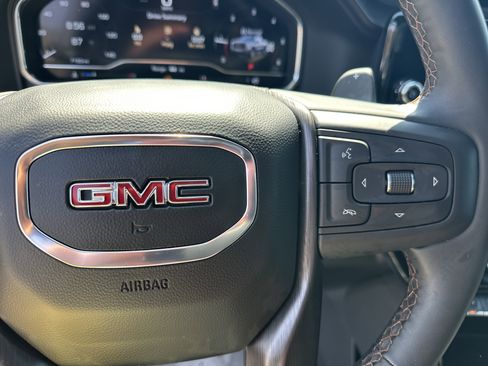 Used 2025 GMC Sierra 1500 AT4 w/ AT4 Premium Package image 27