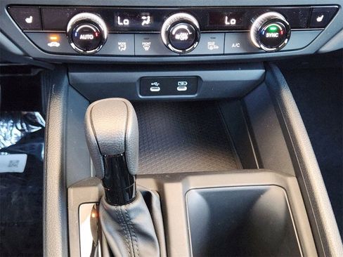 New 2025 Honda Accord SE image 15