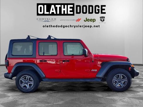 Used 2018 Jeep Wrangler Unlimited Sport S image 28