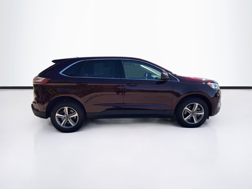 Used 2024 Ford Edge SEL w/ Convenience Package AWD/4WD image 4