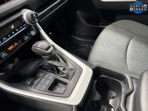 Used 2021 Toyota RAV4 XLE w/ XLE Grade Weather Package image 22