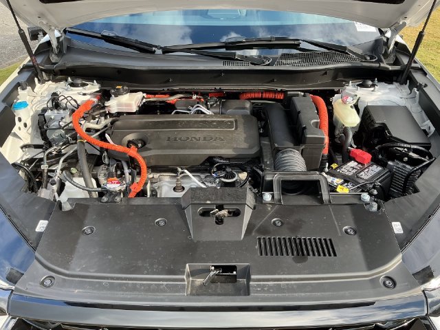 Used 2025 Honda CR-V Sport image 30