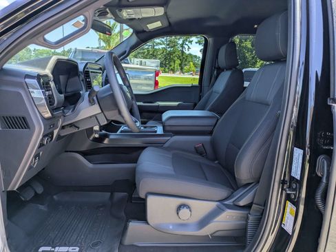 Certified 2025 Ford F150 STX w/ LOBO Package AWD/4WD image 11