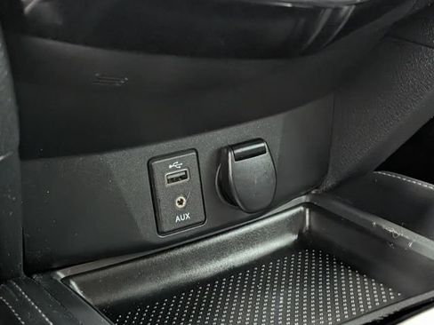Used 2017 Nissan Rogue SL w/ SL Premium Package AWD/4WD image 27