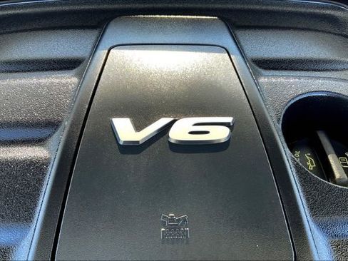 Used 2019 Dodge Durango SXT w/ 3rd Row Seating Group image 32