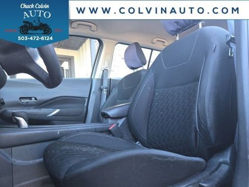 Used 2021 Nissan Kicks SV FWD image 9