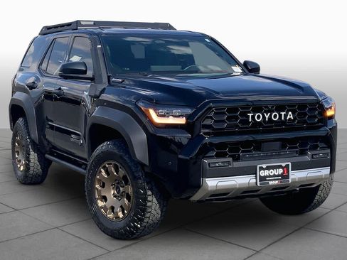 Certified 2025 Toyota 4Runner Trailhunter AWD/4WD image 3