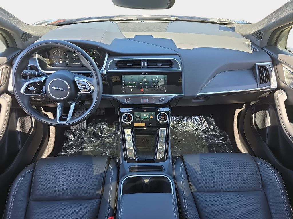 Certified 2024 Jaguar I-PACE R-Dynamic HSE AWD/4WD image 9