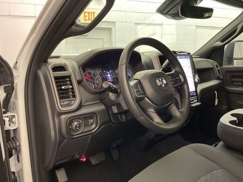 New 2026 RAM 2500 Tradesman AWD/4WD image 16