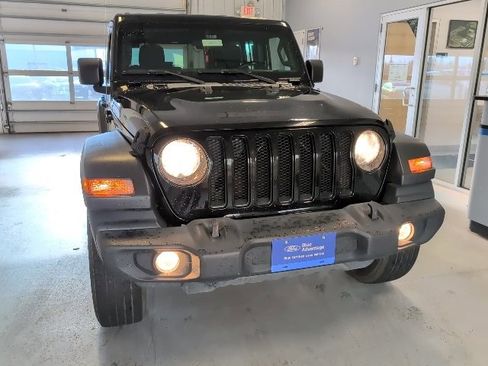 Used 2020 Jeep Wrangler Unlimited Sport image 34