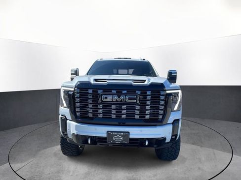 Used 2026 GMC Sierra 2500 Denali Ultimate AWD/4WD image 2