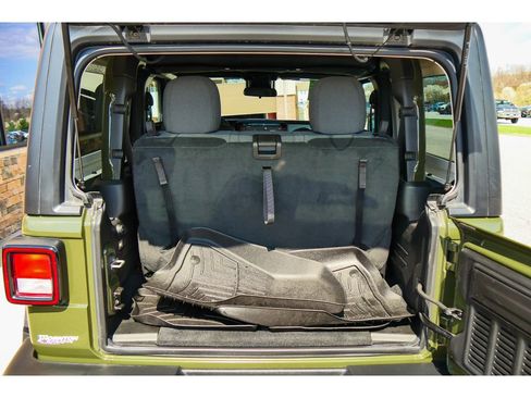 Used 2024 Jeep Wrangler Sport image 20