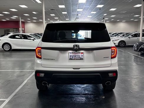 Used 2021 Honda Passport Sport image 6
