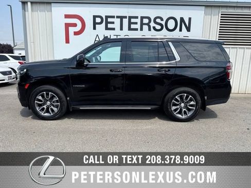 Used 2021 Chevrolet Tahoe LT w/ LT Signature Package AWD/4WD image 7