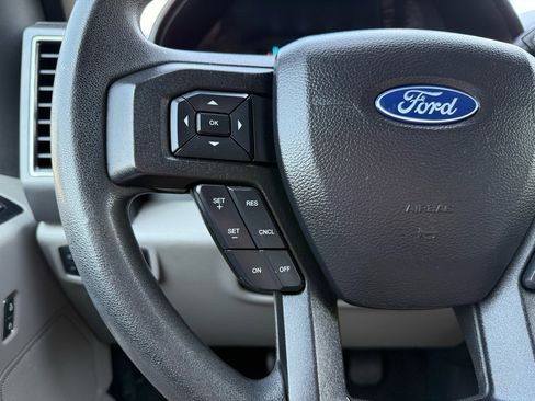 Used 2020 Ford F150 XLT image 19