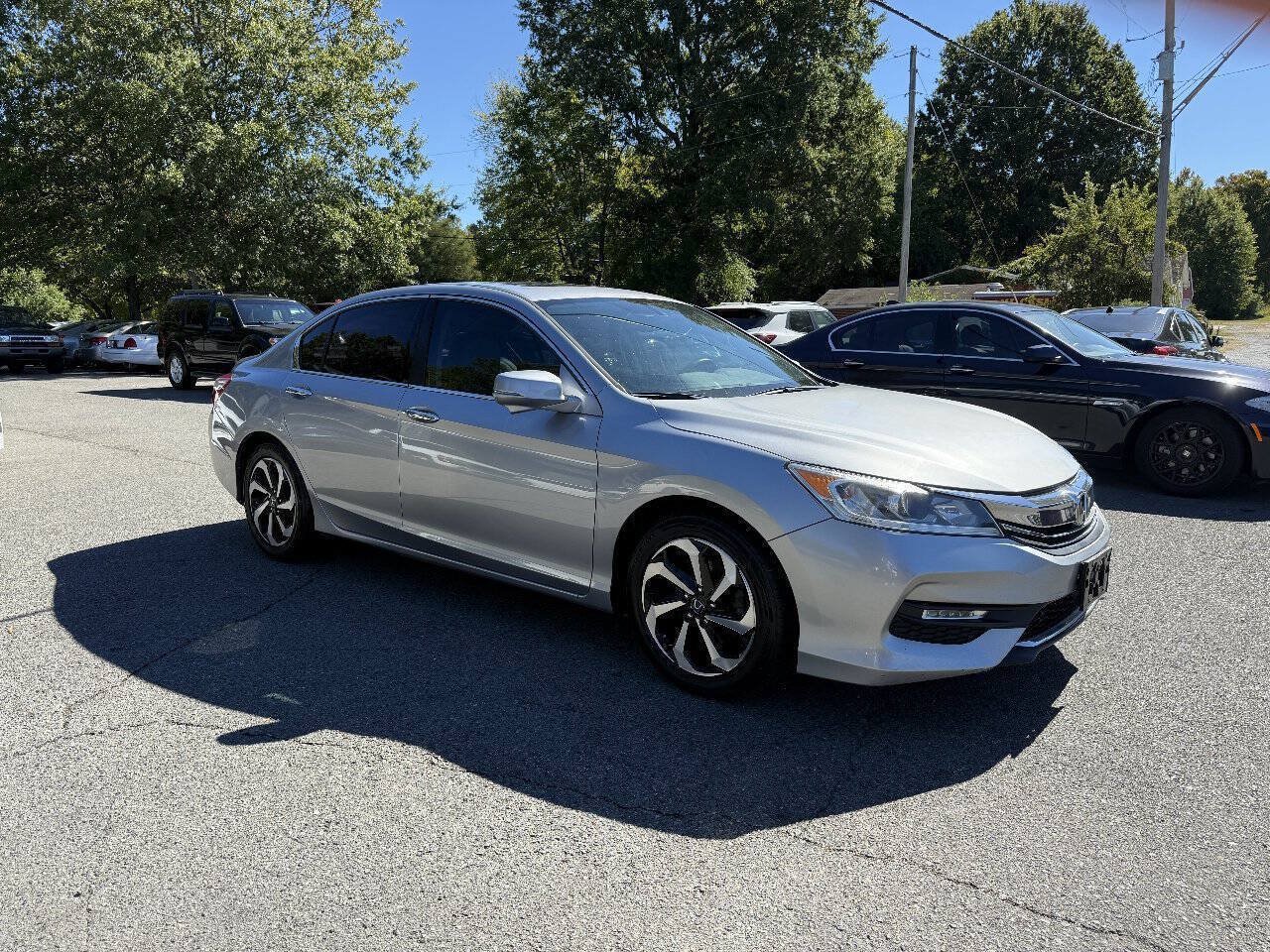 Used 2016 Honda Accord EX-L image 4