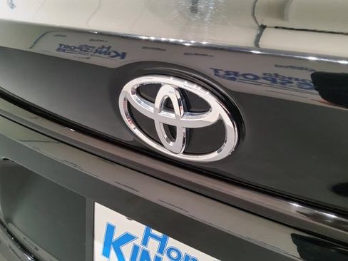 Used 2023 Toyota Corolla LE image 41