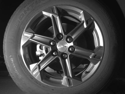 Used 2025 Chevrolet Blazer LT FWD image 15