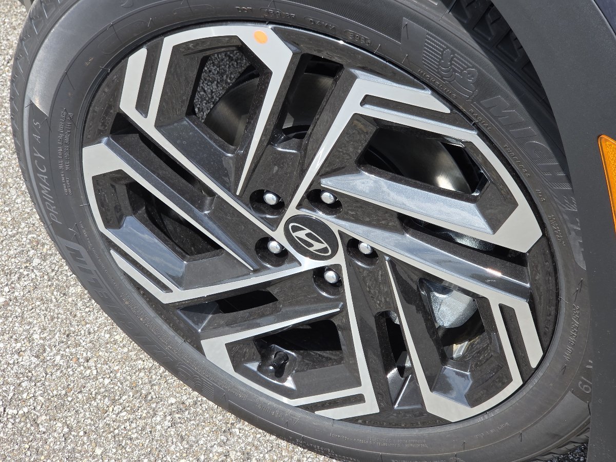 New 2026 Hyundai Tucson SEL Plus AWD/4WD image 13