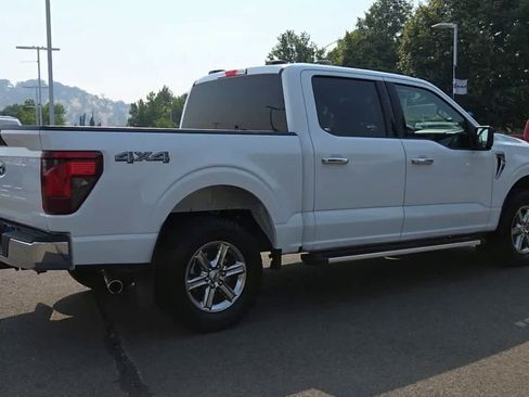 Used 2024 Ford F150 XLT w/ Tow/Haul Package AWD/4WD image 8