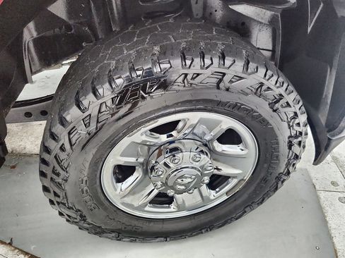 Certified 2023 RAM 2500 Tradesman AWD/4WD image 37