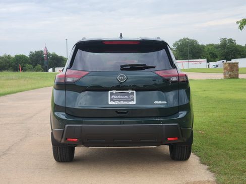 New 2026 Nissan Rogue Dark Armor FWD image 8