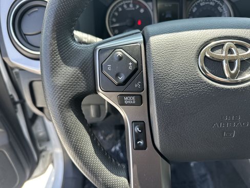 Used 2023 Toyota Tacoma SR5 RWD image 19